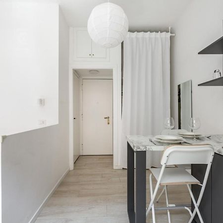 Bright Apt 600Mt From Viale Zara! Milão Exterior foto